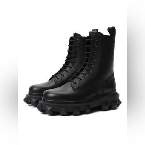 Valentino Garavani Trackstud Combat Boots